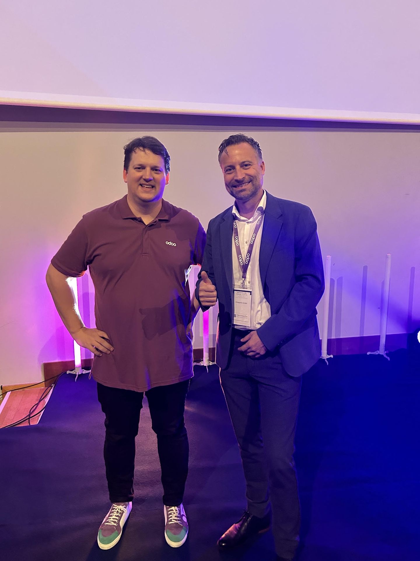 Manfred Schmid (Cloudunify) und Fabien Pinckaers (Odoo) auf großem Odoo-Event